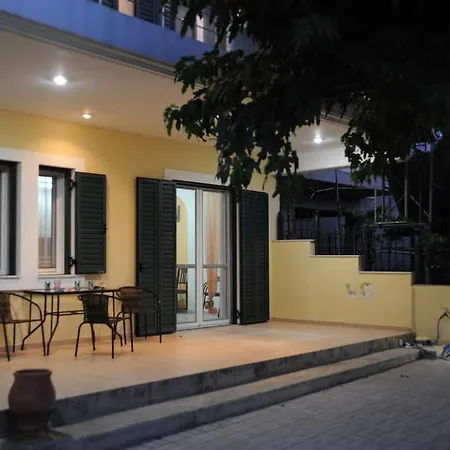 Apartment San Floran Agios Floros