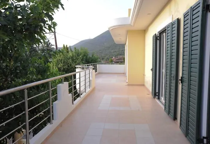 San Floran Lägenhet Agios Floros